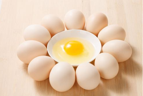 鸡蛋期货市场远强近弱 期价振荡上行