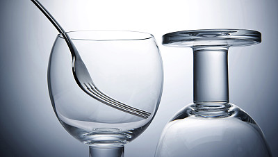 玻璃期货短线高位震荡 期价继续测试1500上方