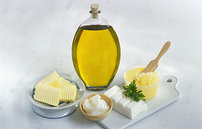 出口疲软持续 毛棕榈油期货市场收盘下跌